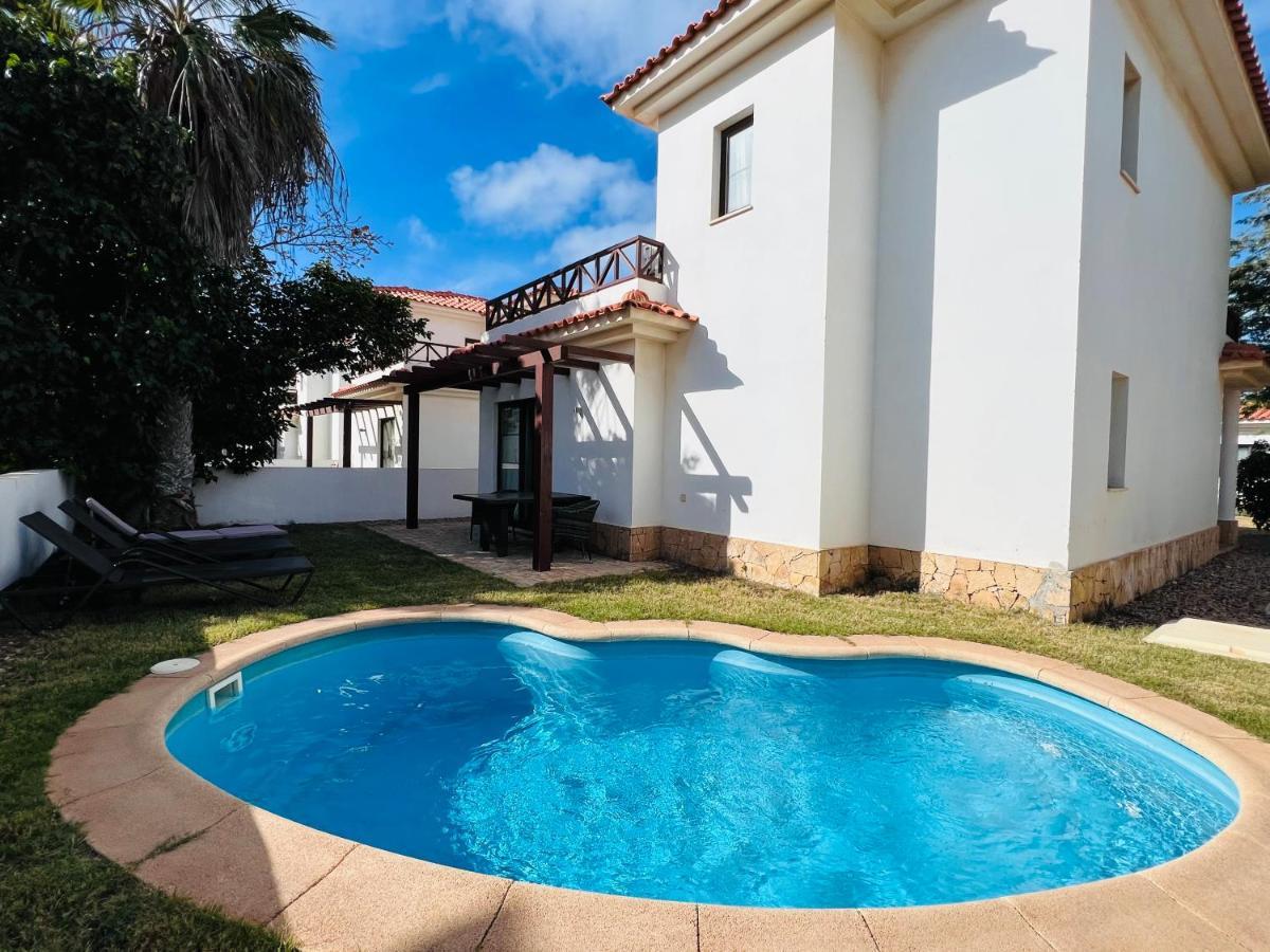 Villa With Privat Pool Near Beach Santa Maria Sal Kap Verde Екстер'єр фото